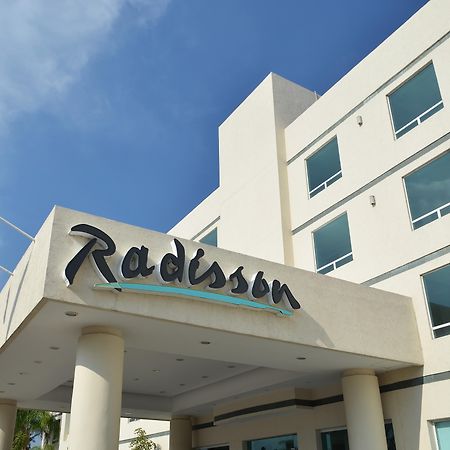 Radisson Poliforum Plaza Hotel León Exterior foto