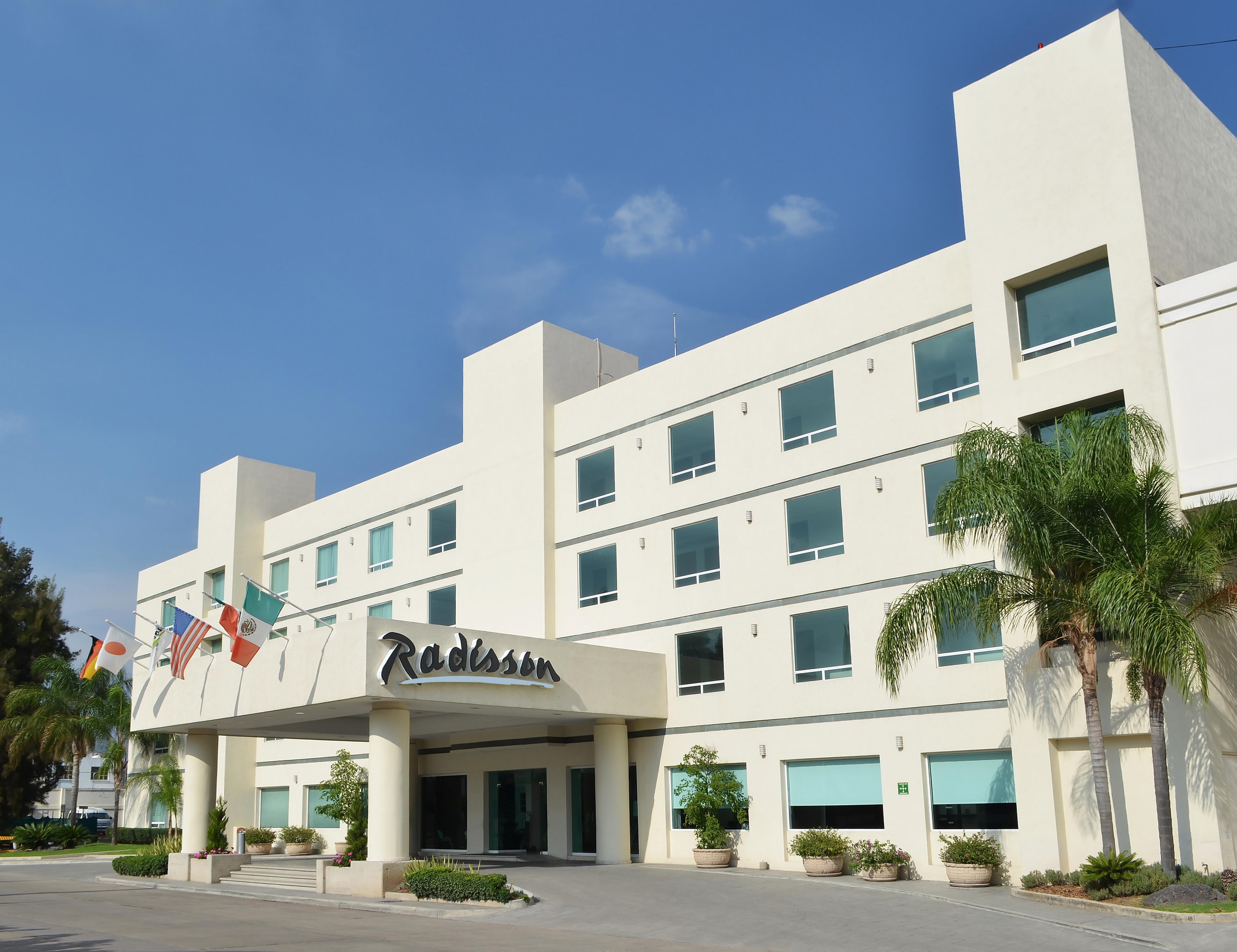 Radisson Poliforum Plaza Hotel León Exterior foto