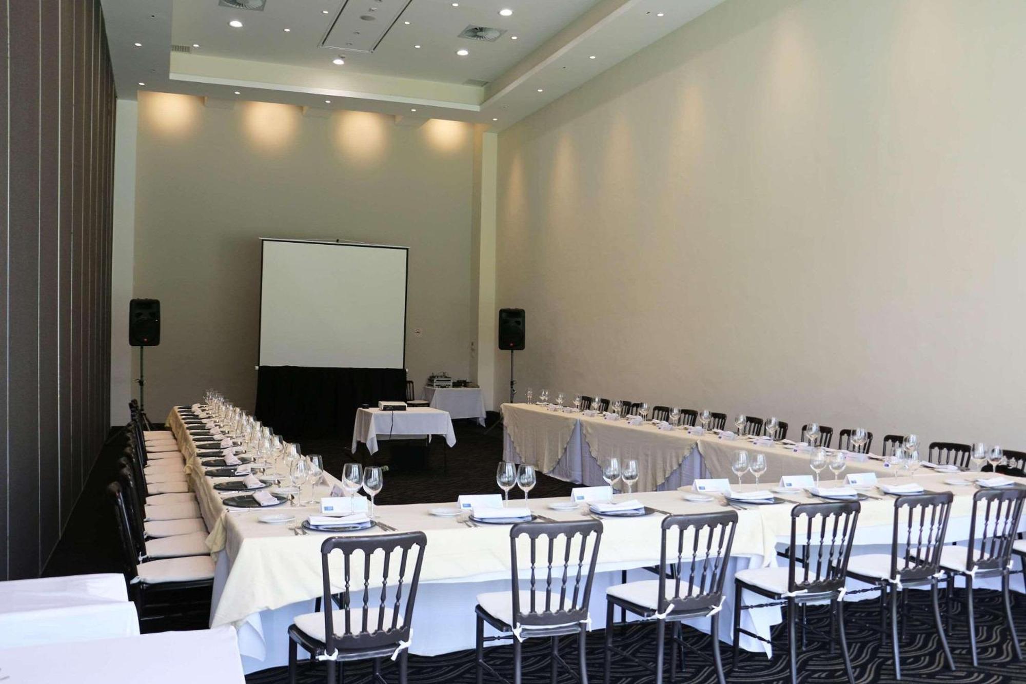 Radisson Poliforum Plaza Hotel León Exterior foto