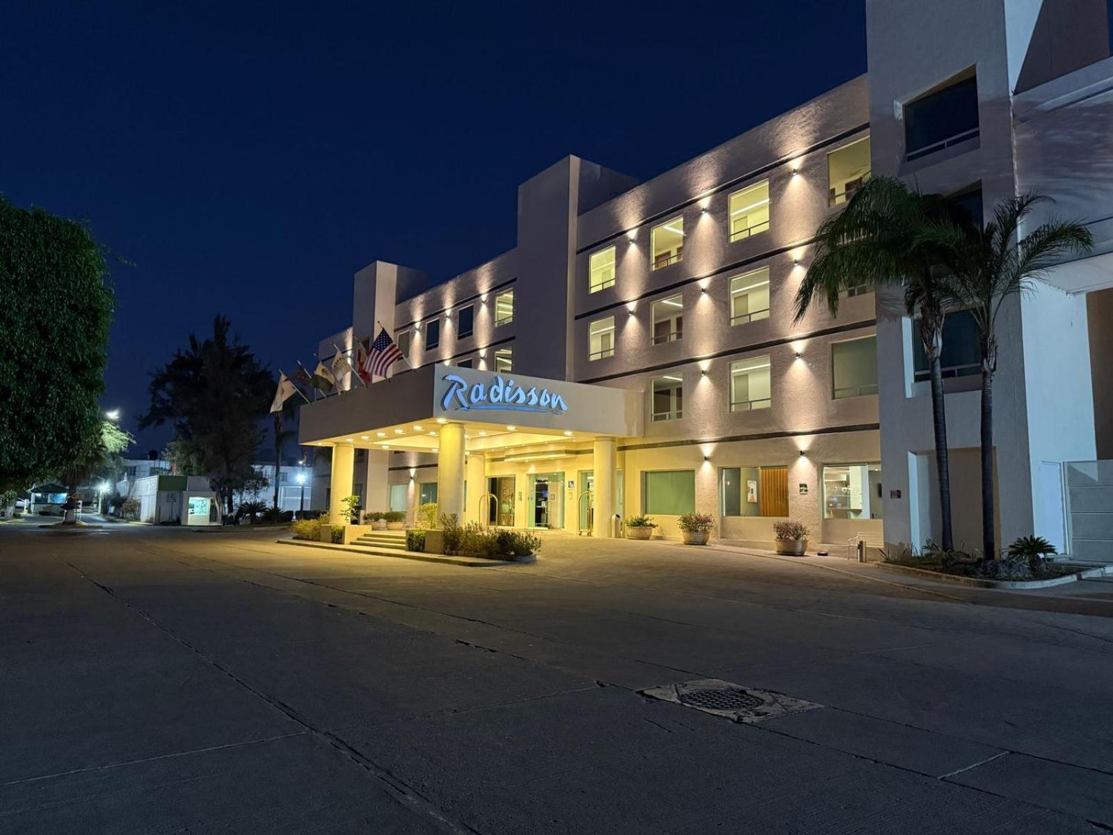 Radisson Poliforum Plaza Hotel León Exterior foto